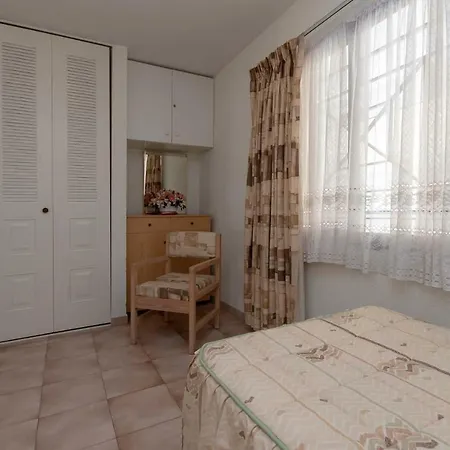 Castle Harbour 27 - One Bed Apartmán